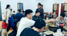 以聚促融 以勵致遠(yuǎn)——卓為凈化工程公司元旦聚餐見證團(tuán)隊力量